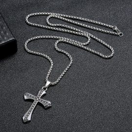 Personality Retro Simple Jesus Cross Necklace Men Domineering Alloy Pendant
